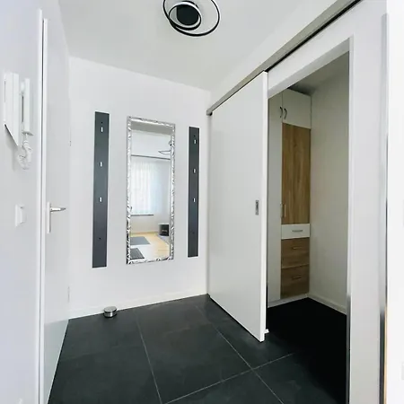 Gemuetliches & Frisch Renoviertes In * Leipzig