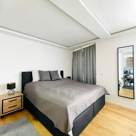 Gemuetliches & Frisch Renoviertes In Apartmán *