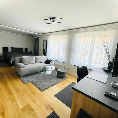 Gemuetliches & Frisch Renoviertes In Leipzig