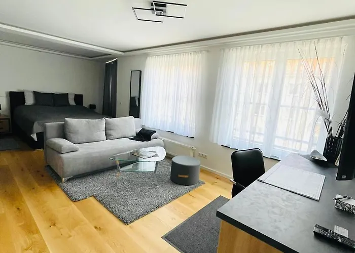 Gemuetliches & Frisch Renoviertes In Lipsk